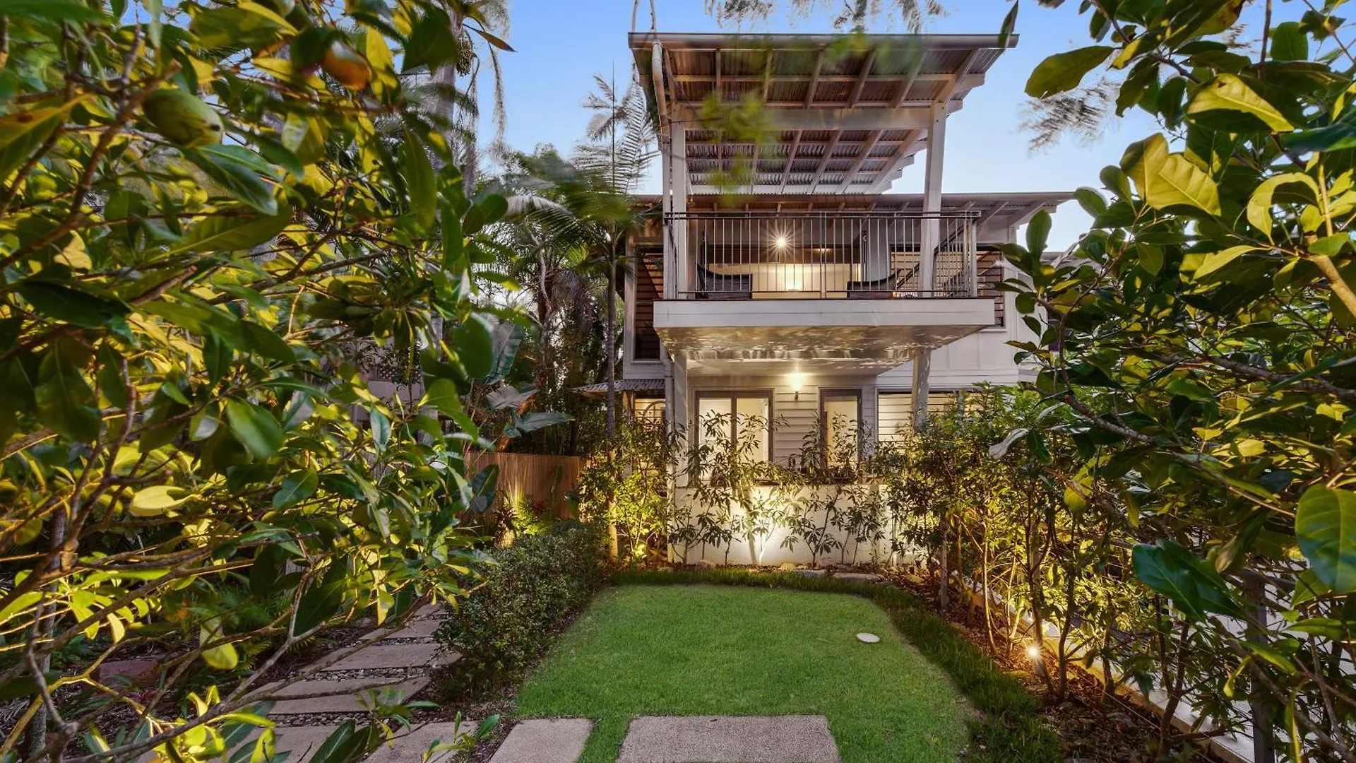 Holiday home White Cove Retreat, Noosa Heads Villa