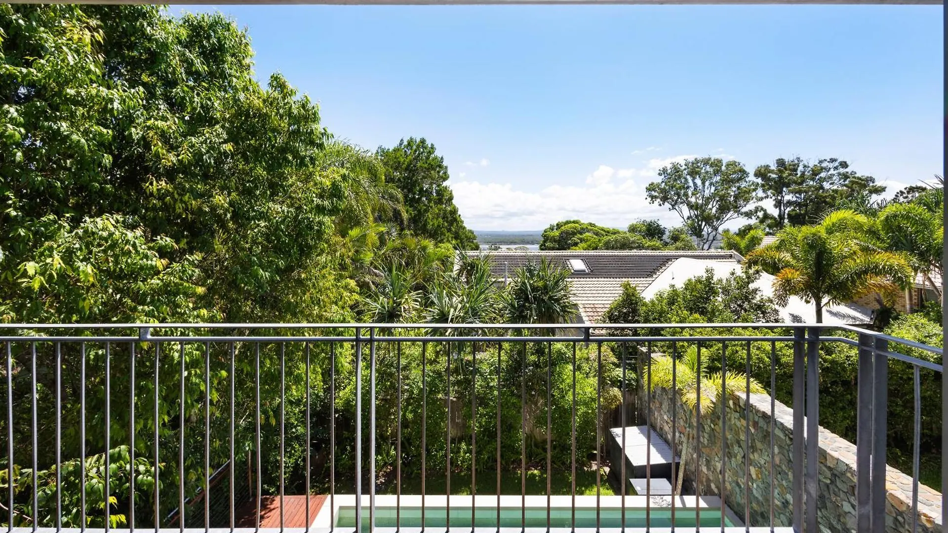White Cove Retreat, Noosa Heads Villa Holiday home